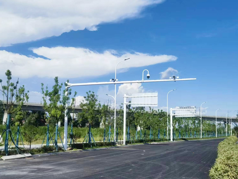 天安交通：创新组合杆件，提升道路交通安全性